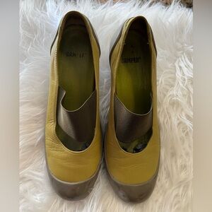 Camper “Minie” Leather Rubber Mary Jane Pumps size 39 Vintage 90's